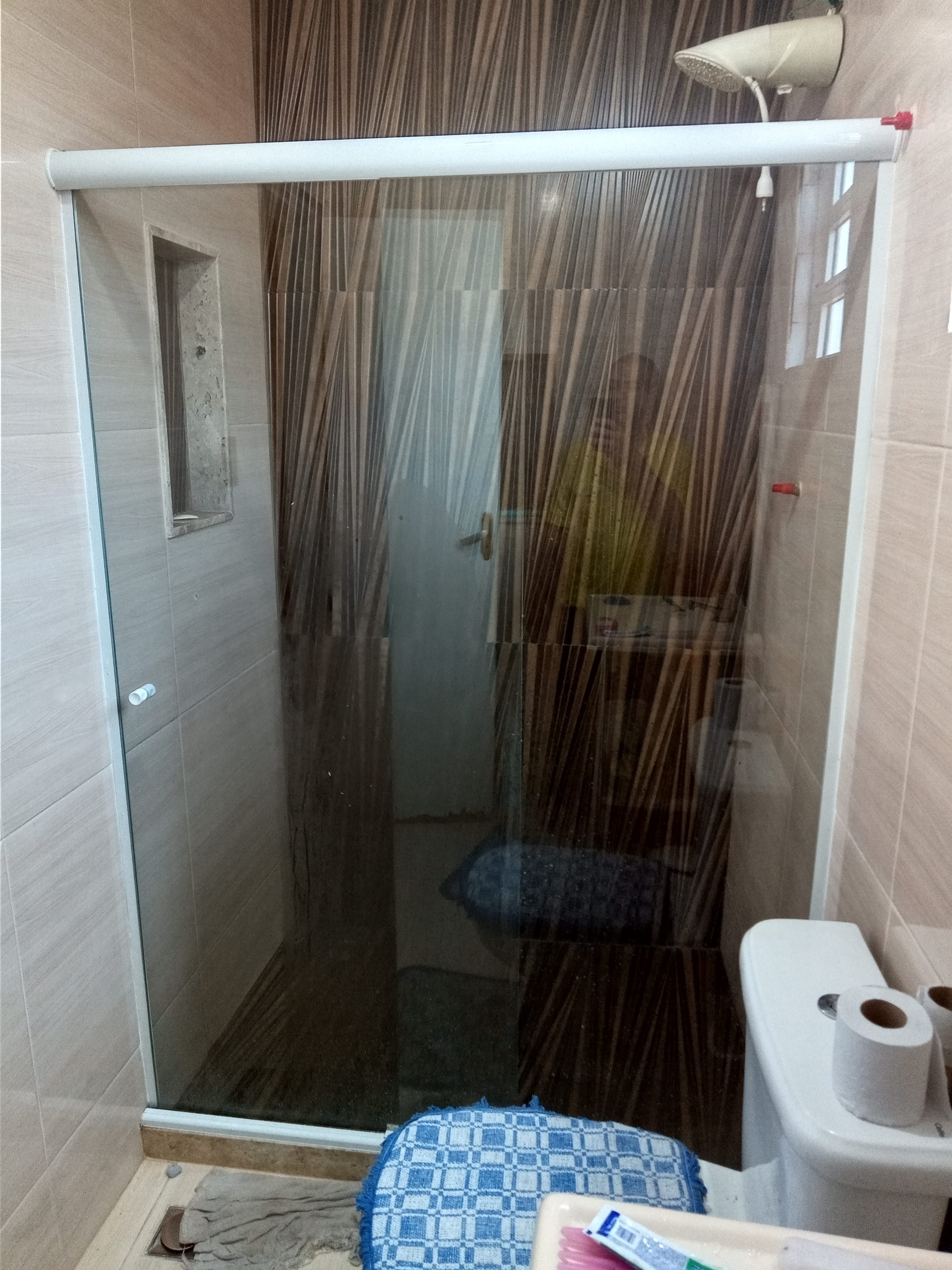 instalação de box de vidro em blindex